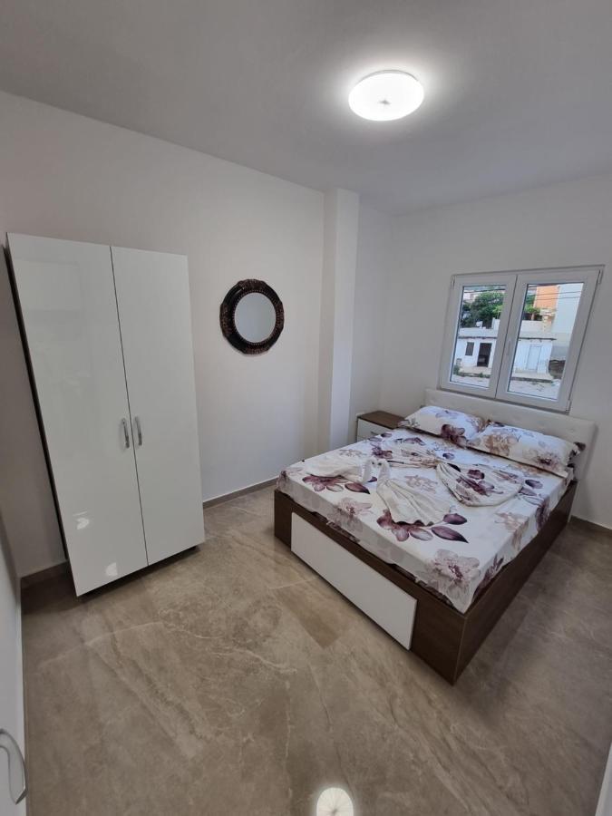 Ebra Lux Apartmani Dobra Voda Exterior foto