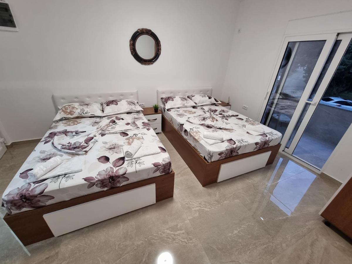 Ebra Lux Apartmani Dobra Voda Exterior foto